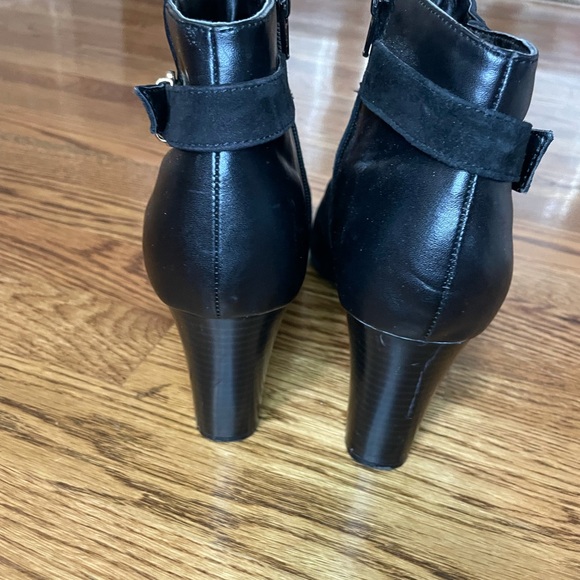 Alfani Booties, Size 10M - Picture 3 of 5